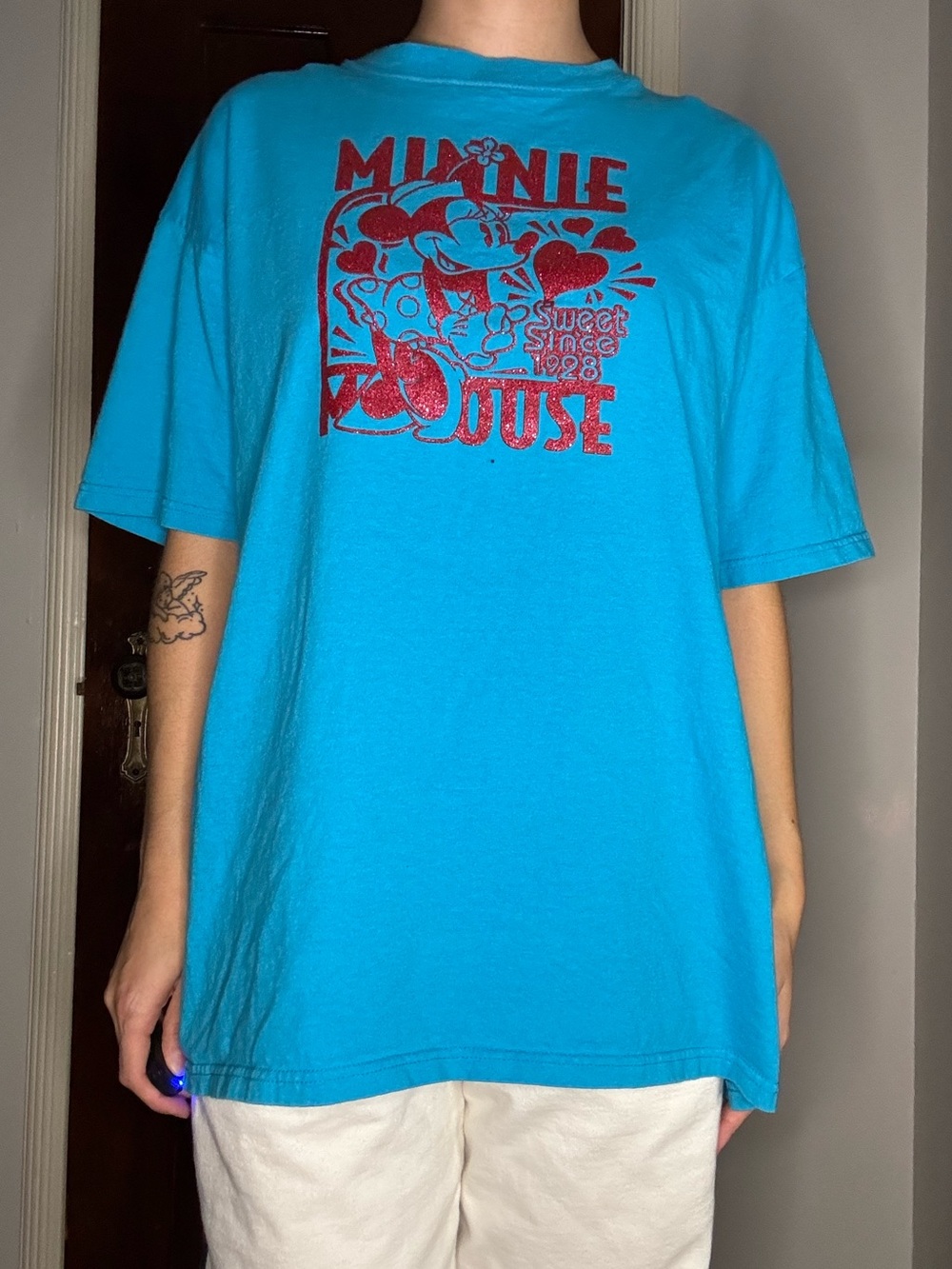 Disney sparkly Minnie Mouse blue tee T shirt, red sparkly accents